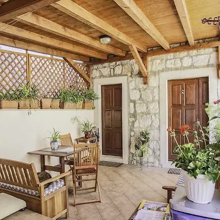 Zekan Apartamento